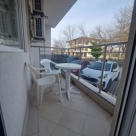 Apartment Eurovision 2027 *